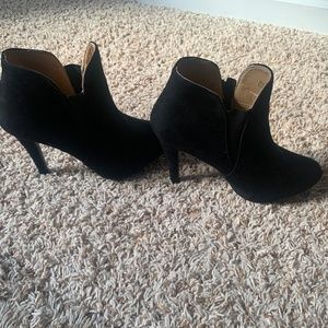 Heels boots